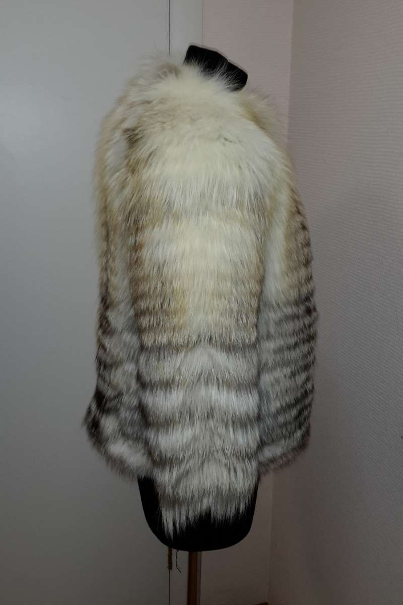 Куртка из лисы в росшив