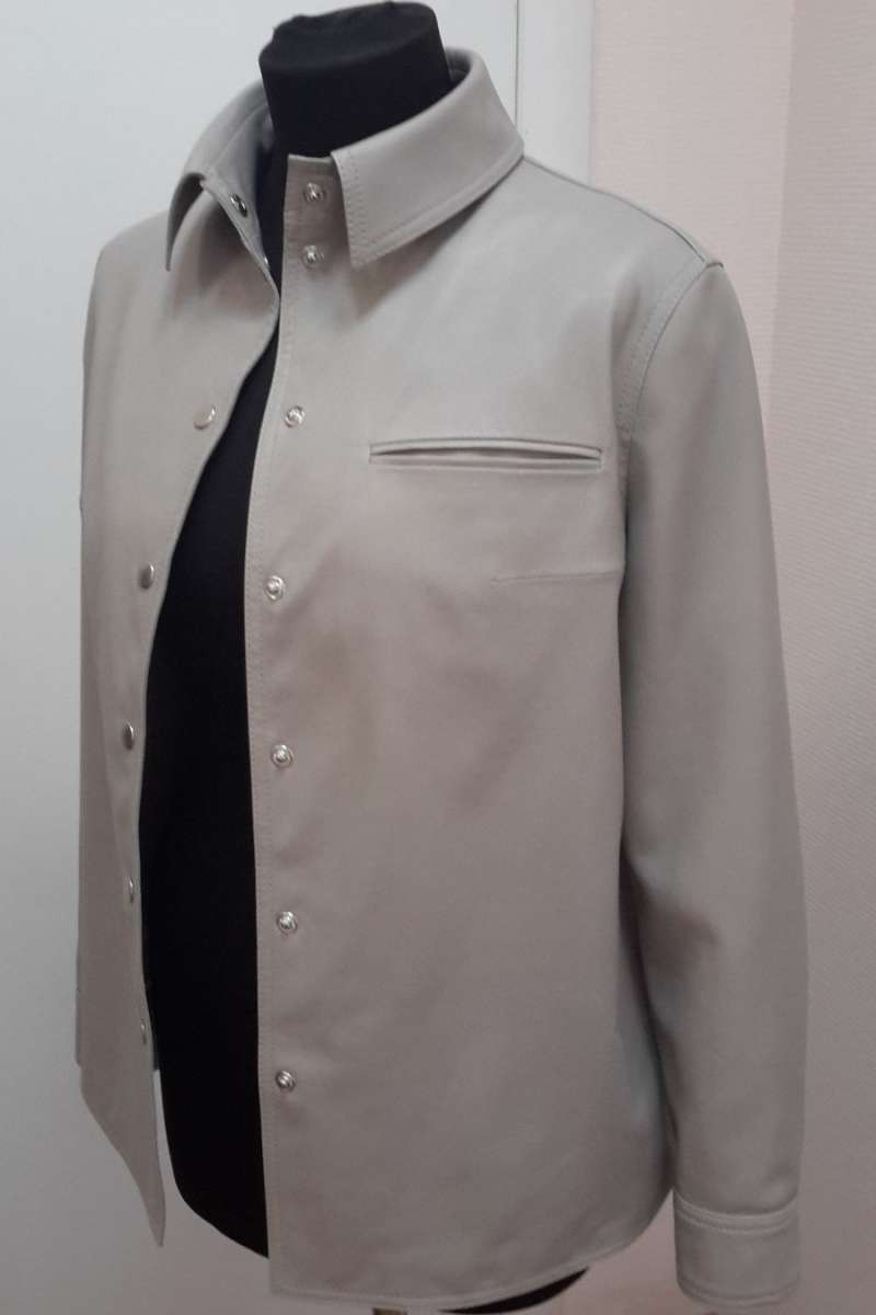 Куртка кожаная