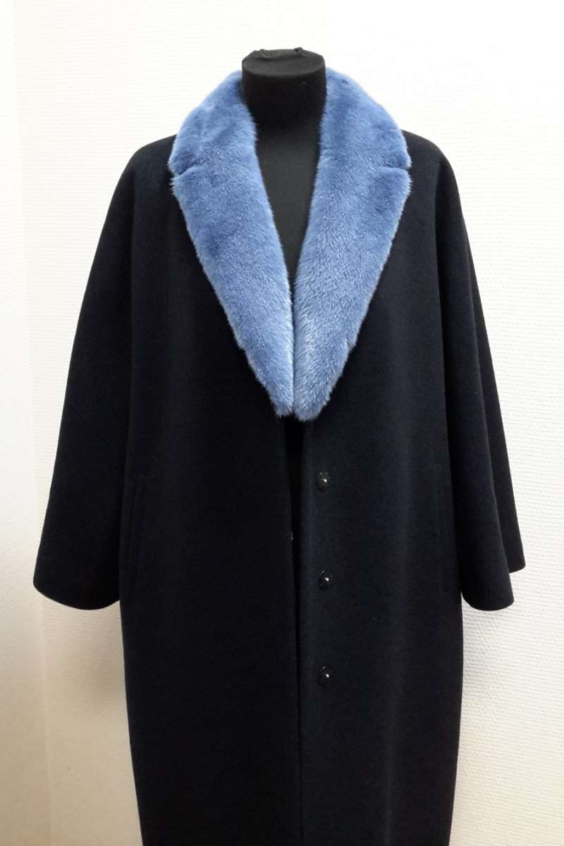 Пальто с воротником из норки