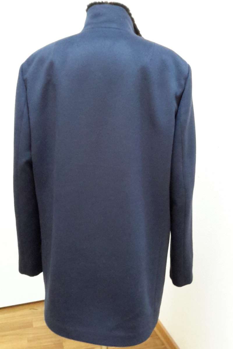 Пальто из кашемира с меховой подстежкой