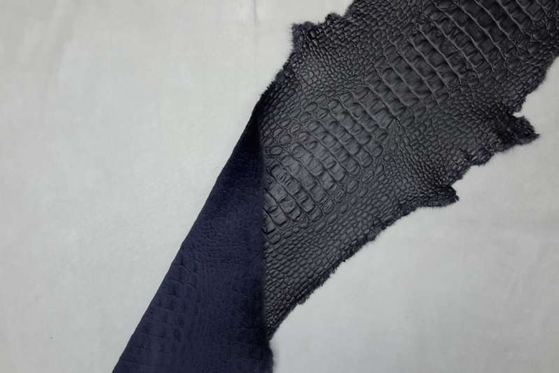 Норка стриженая с покрытием тип крокодил, цвет Серый